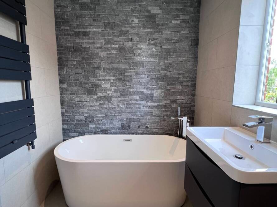 Bathroom renovation Chelsea freestanding bath installation