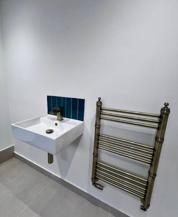 Bathroom renovation Chelsea elegant gold bathroom design